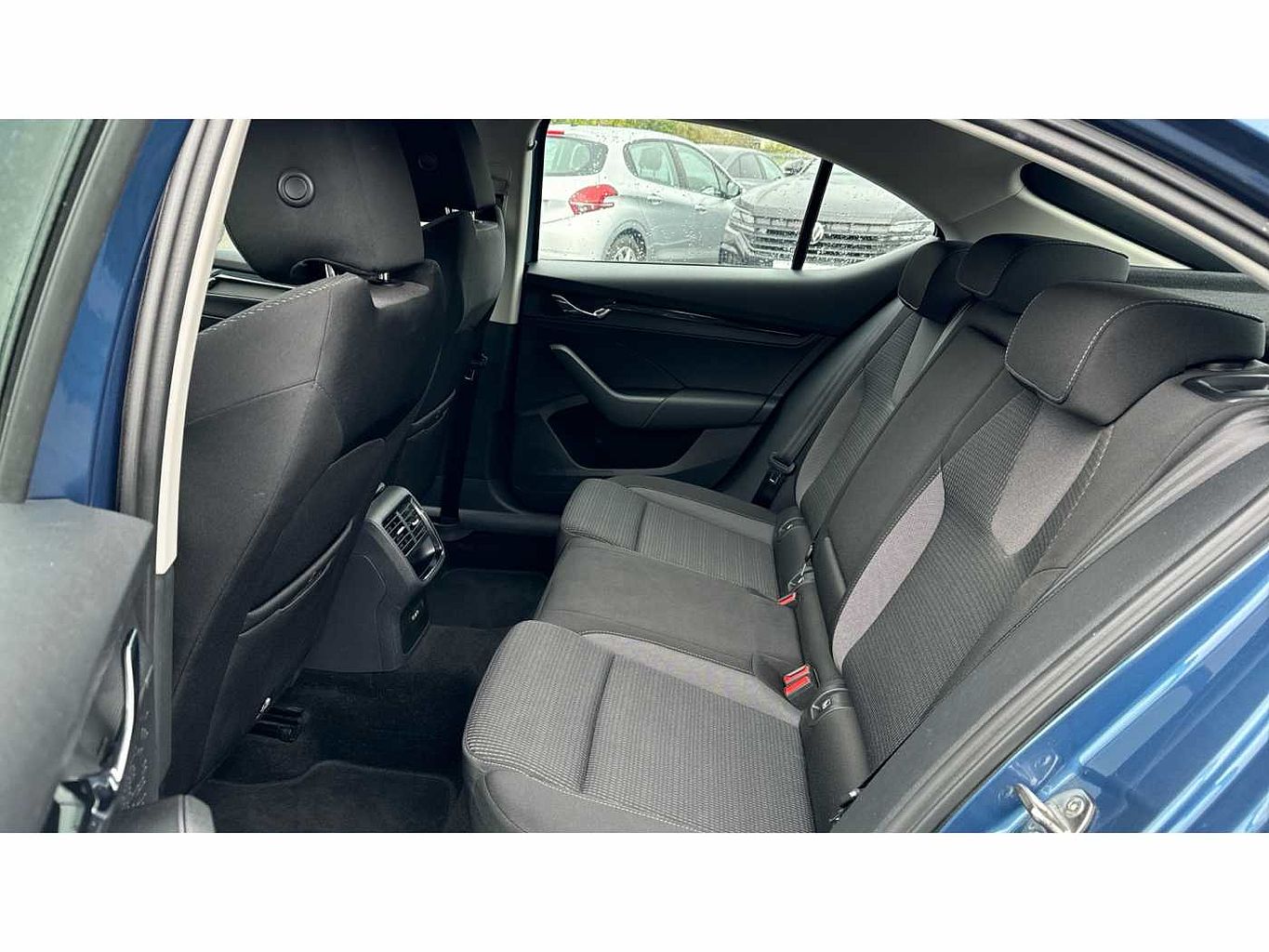 SKODA Octavia Hatchback 	2.0TDI 115ps SE Technology SCR