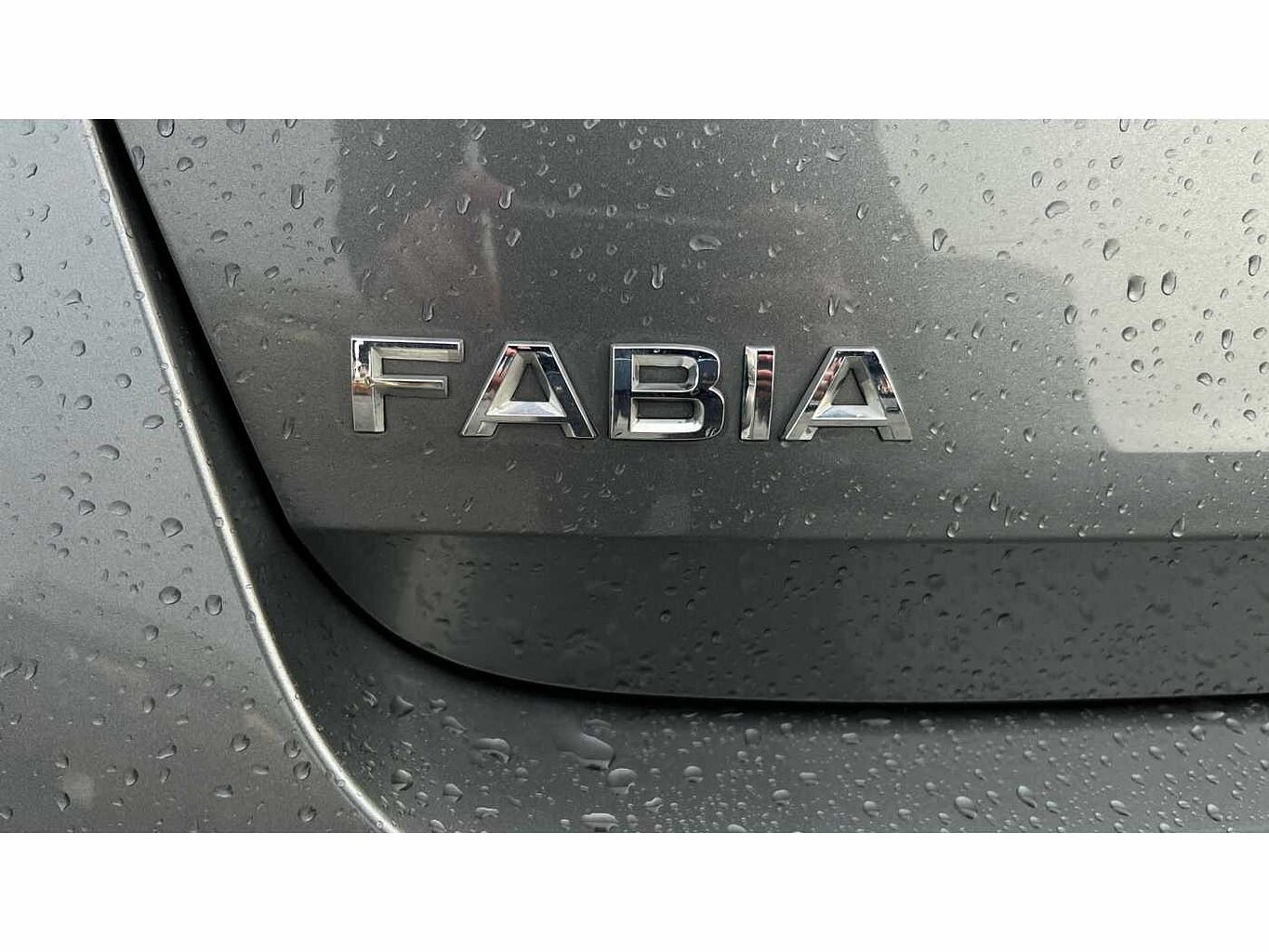 SKODA FABIA 1.0 TSI 110 SE L 5dr