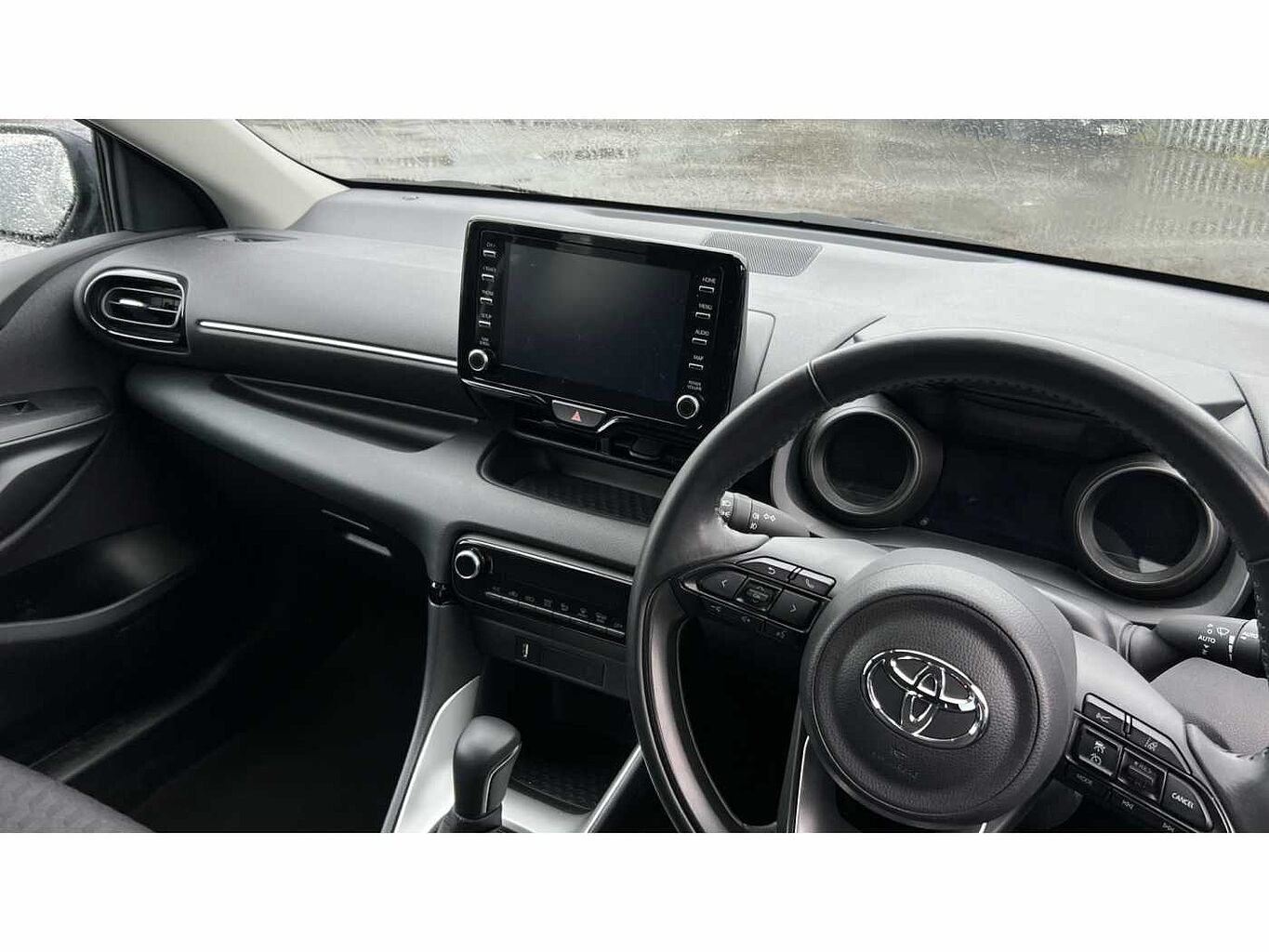 Toyota Yaris 1.5 Hybrid Design 5dr CVT [Nav]