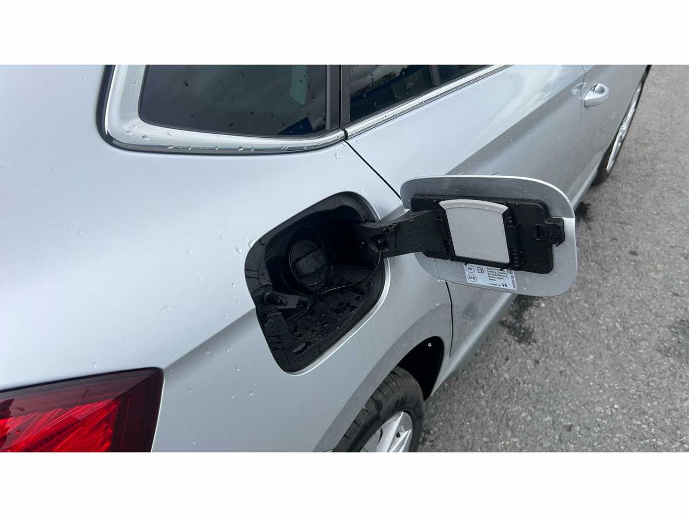 SKODA KAMIQ 1.5 TSI SE L 5Dr DSG Hatchback