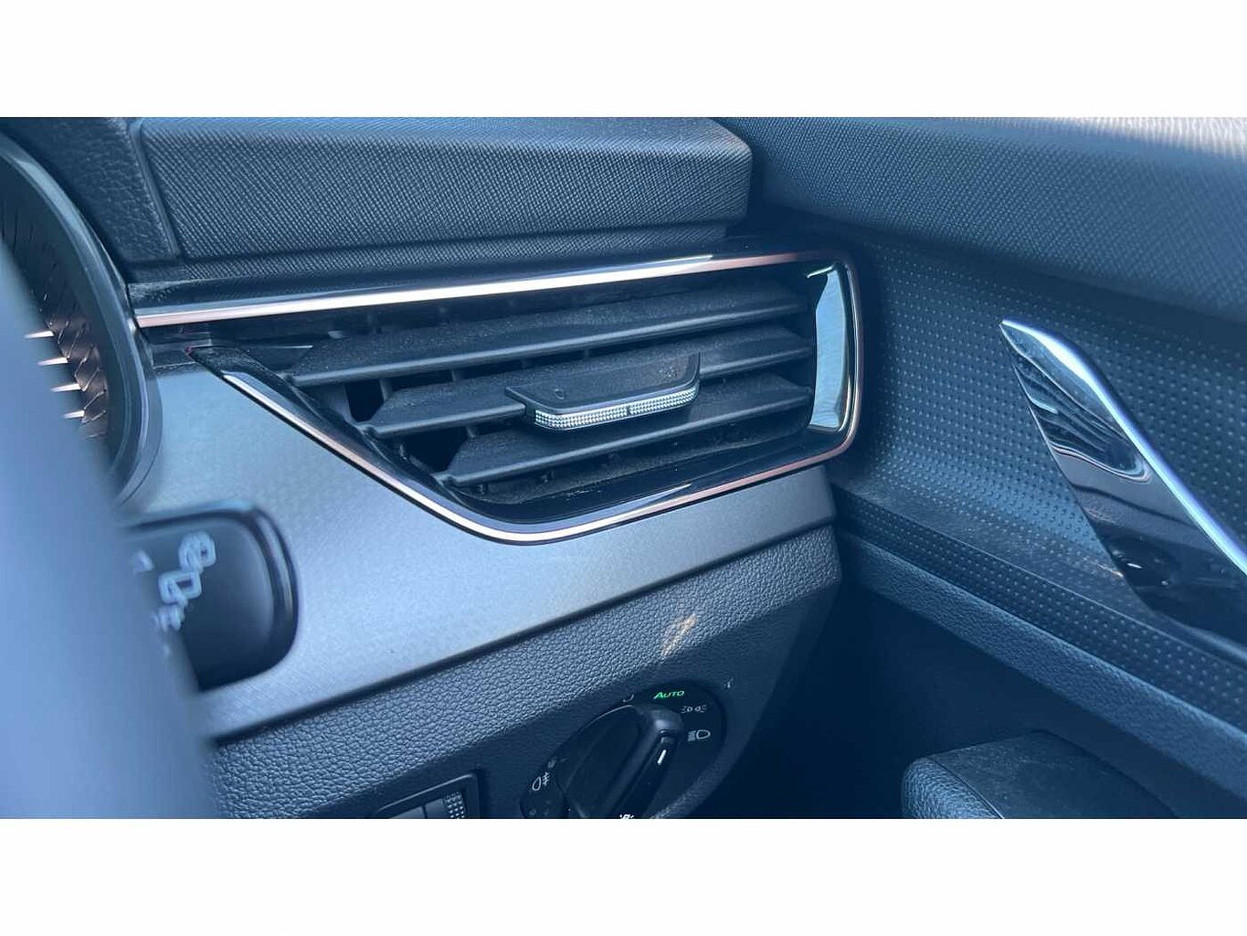 SKODA Kamiq 1.0 TSI (109ps) SE L DSG SUV