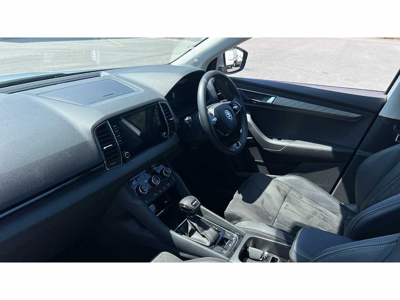 SKODA Karoq SUV 1.5 TSI (150ps) SE L ACT DSG