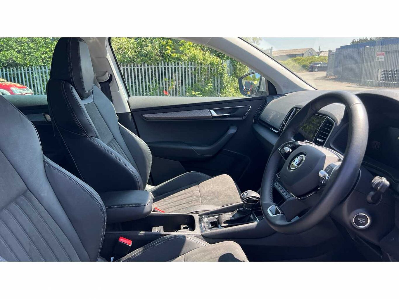 SKODA Karoq SUV 1.5 TSI (150ps) SE L ACT DSG