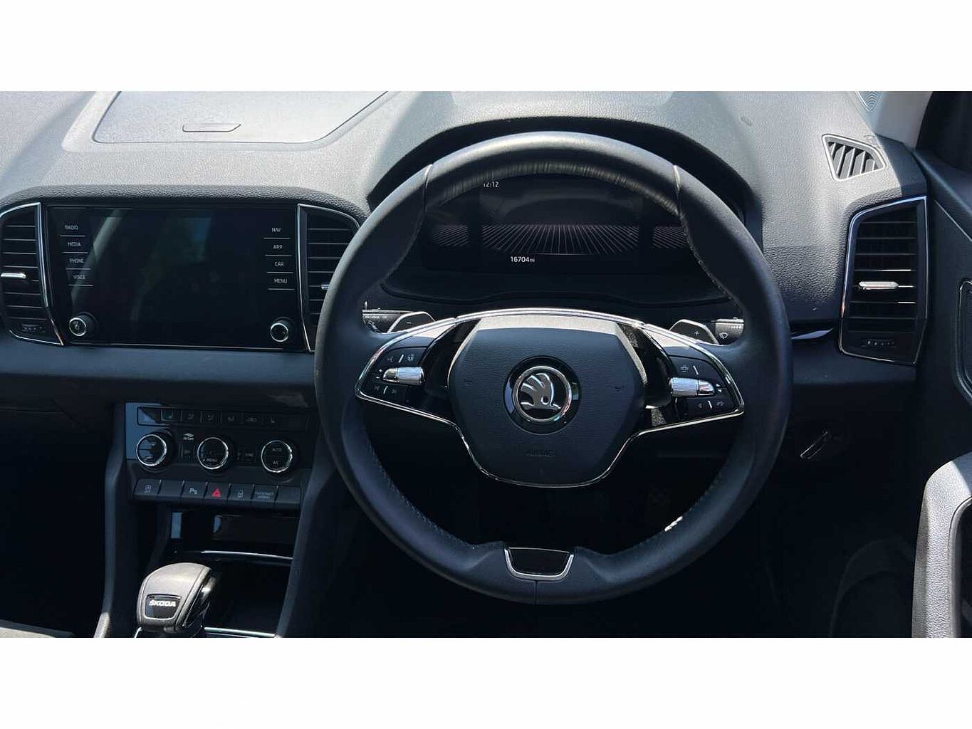 SKODA Karoq SUV 1.5 TSI (150ps) SE L ACT DSG