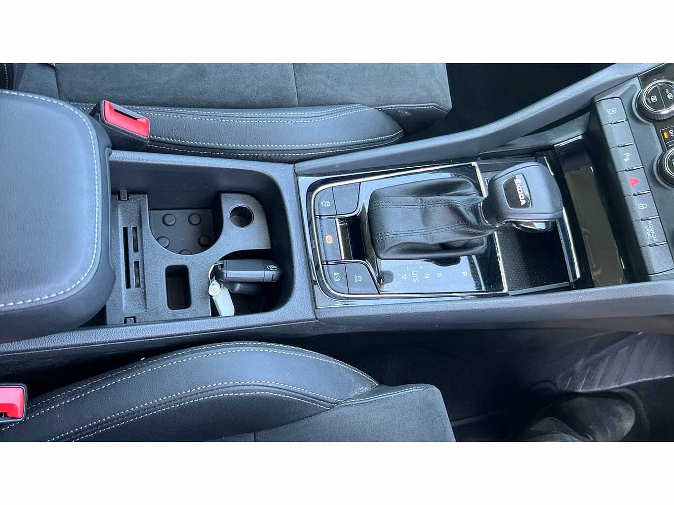 SKODA Karoq SUV 1.5 TSI (150ps) SE L ACT DSG