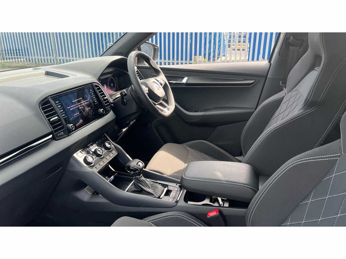 SKODA Karoq SUV 1.5 TSI (150ps) SportLine ACT