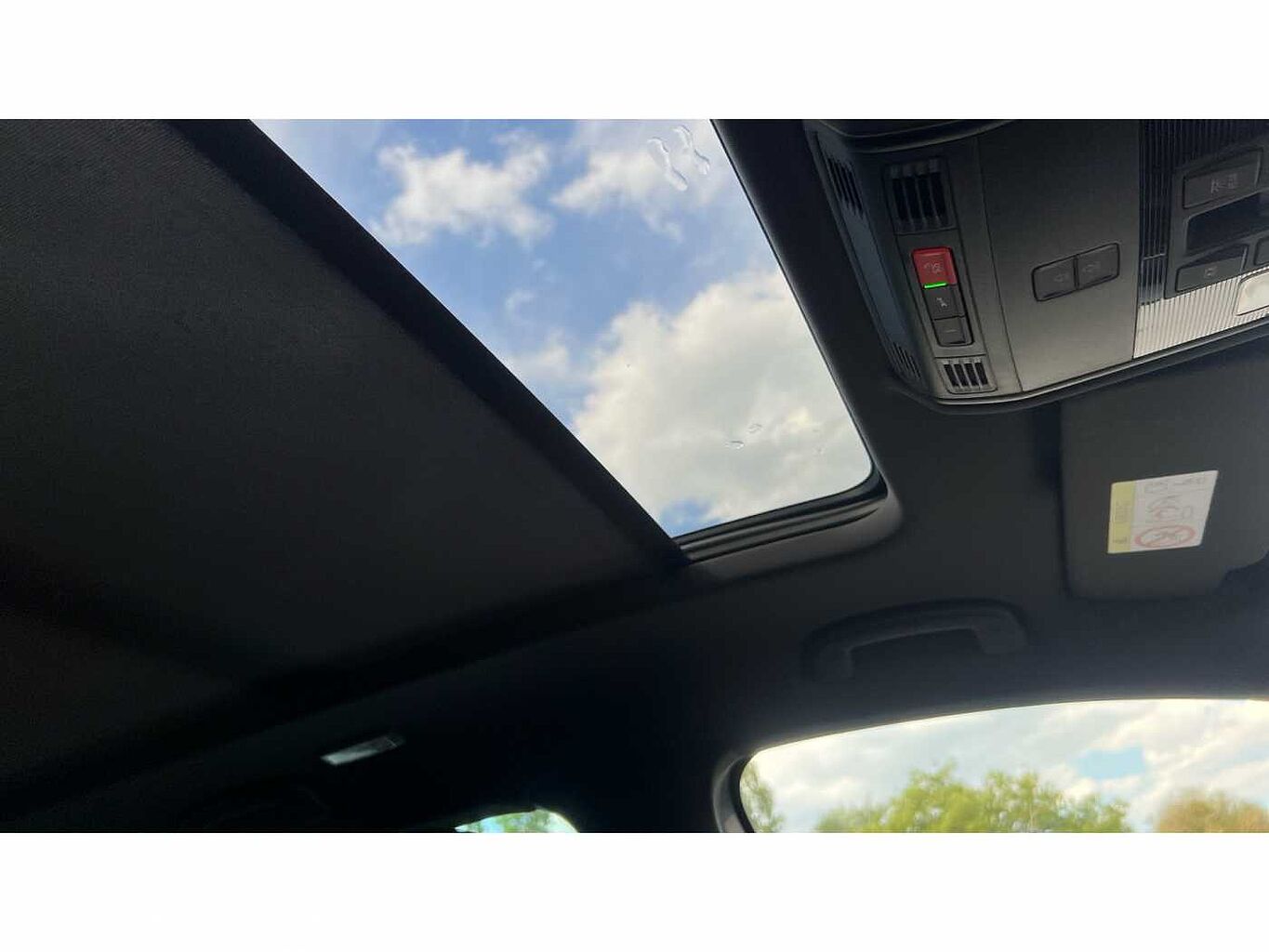 SKODA Karoq SUV 1.5 TSI (150ps) SportLine ACT