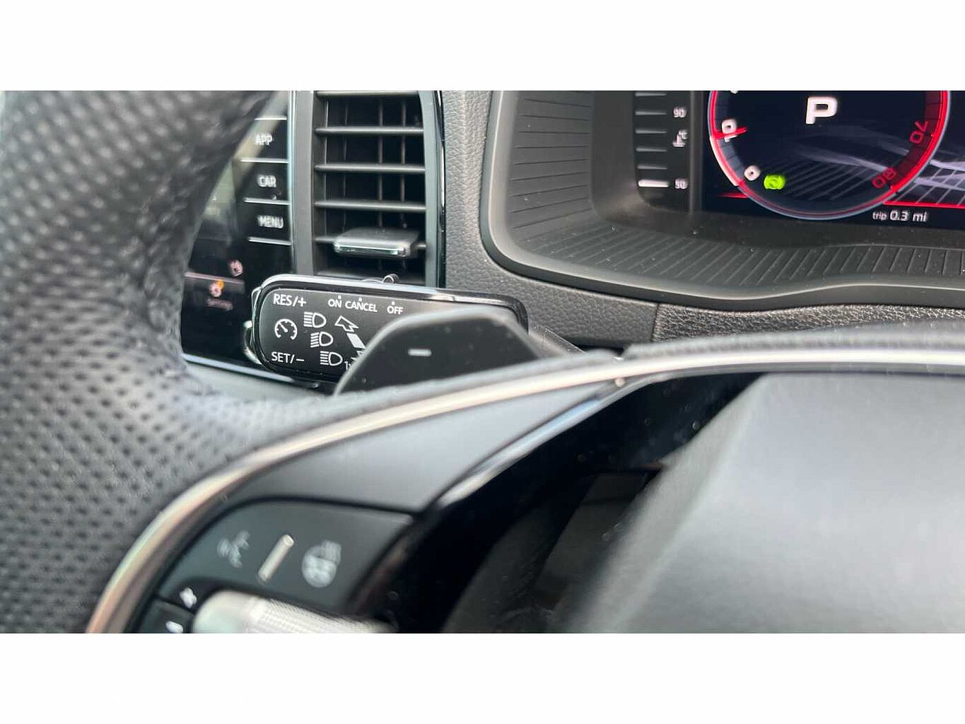 SKODA Karoq SUV 1.5 TSI (150ps) SportLine ACT