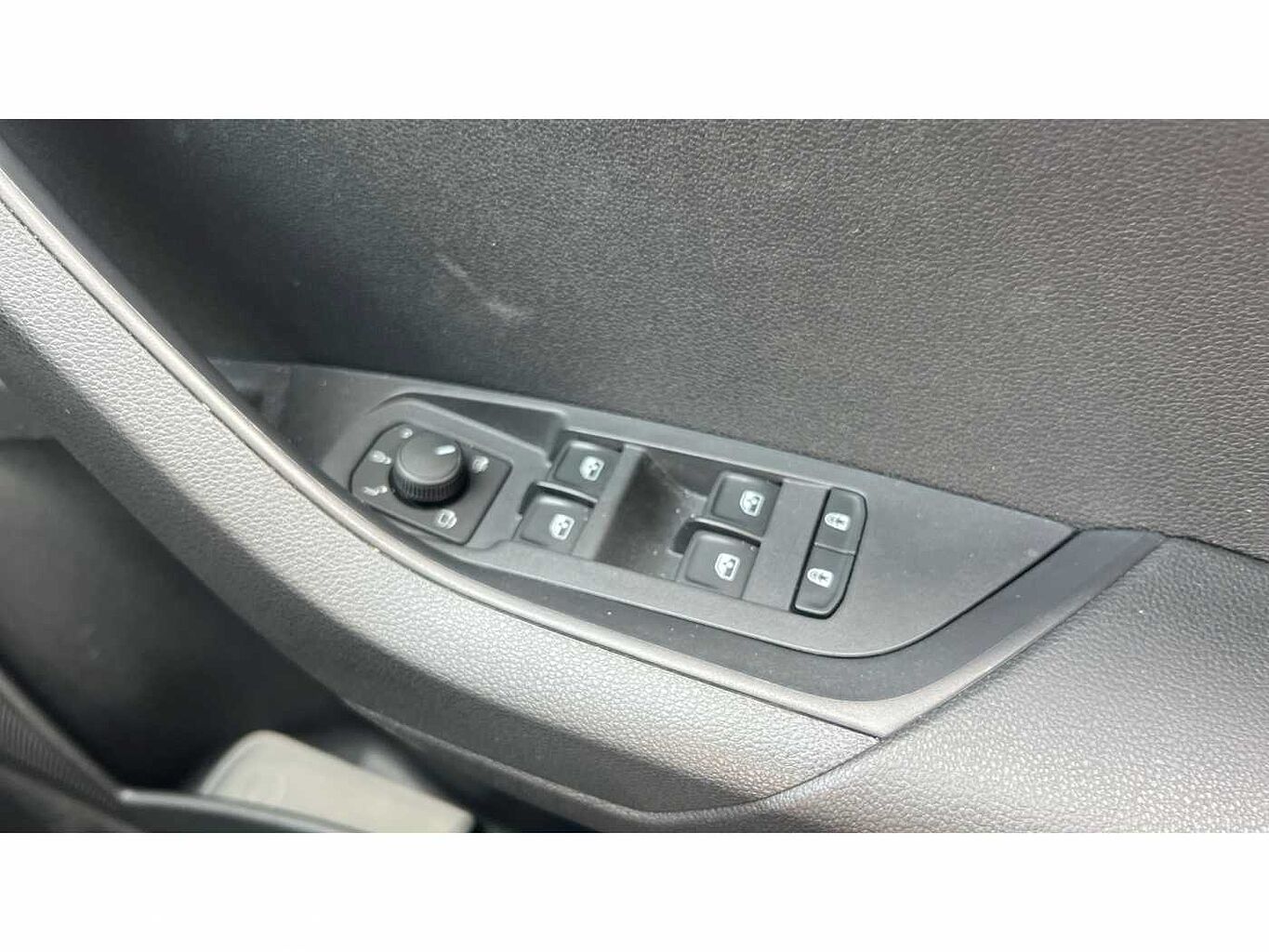SKODA Karoq SUV 1.5 TSI (150ps) SportLine ACT