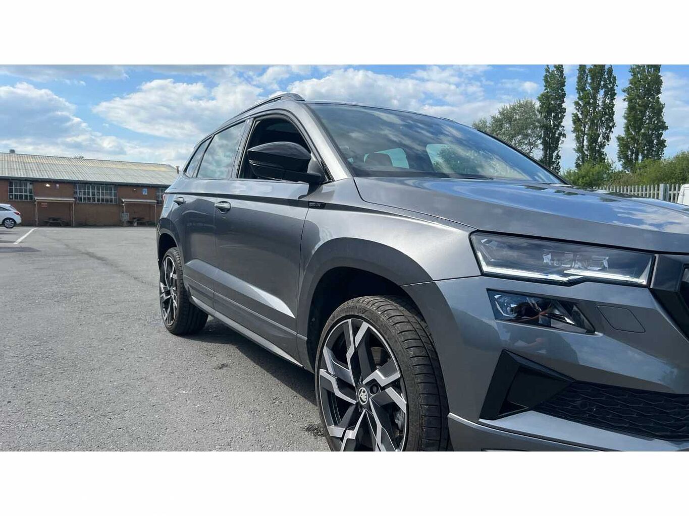 SKODA Karoq SUV 1.5 TSI (150ps) SportLine ACT