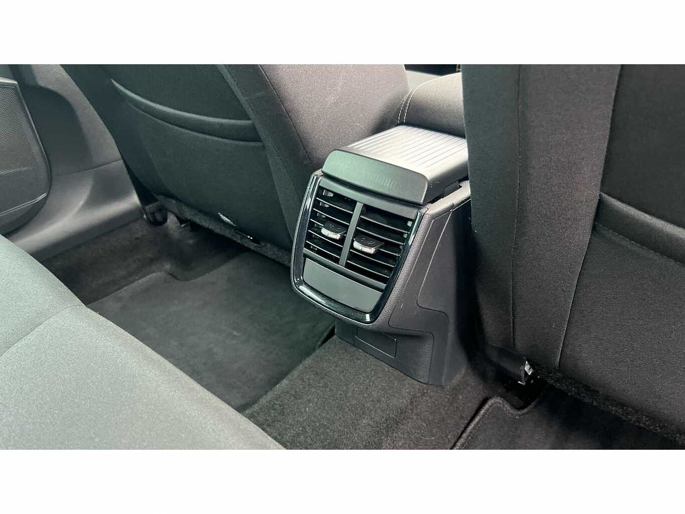 SKODA Kamiq 1.0 TSI (109ps) SE DSG SUV