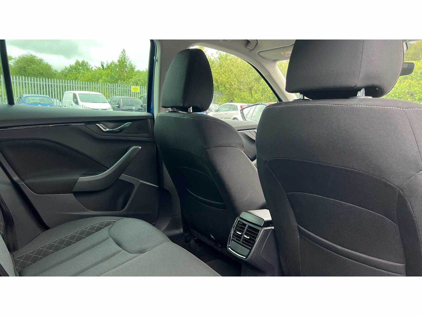 SKODA Kamiq 1.0 TSI (109ps) SE DSG SUV