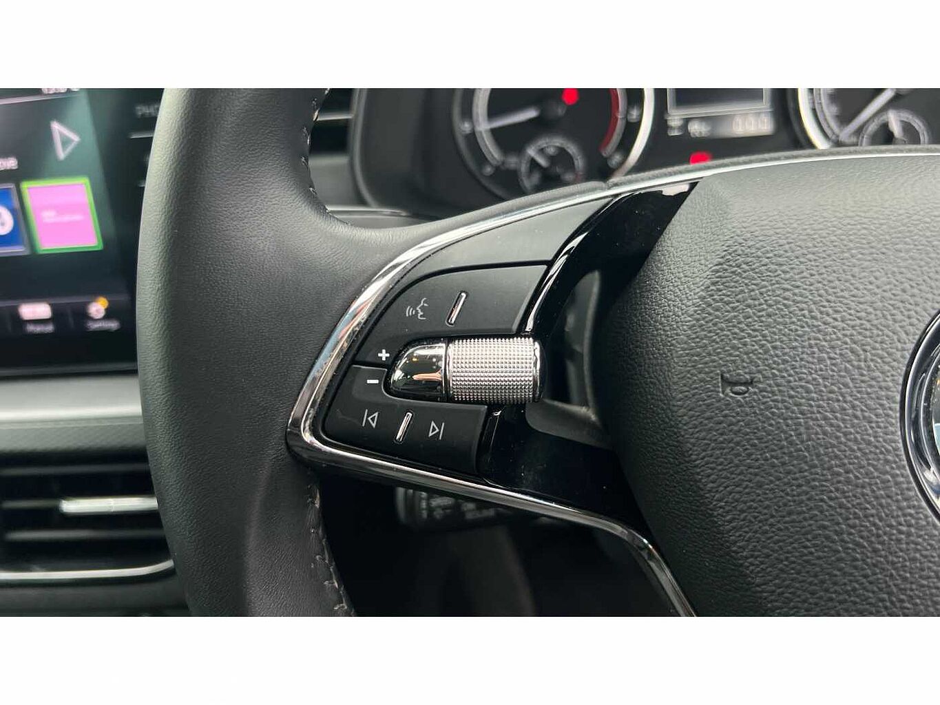 SKODA Kamiq 1.0 TSI (109ps) SE DSG SUV