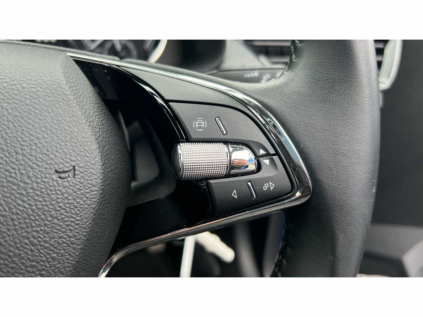 SKODA Kamiq 1.0 TSI (109ps) SE DSG SUV