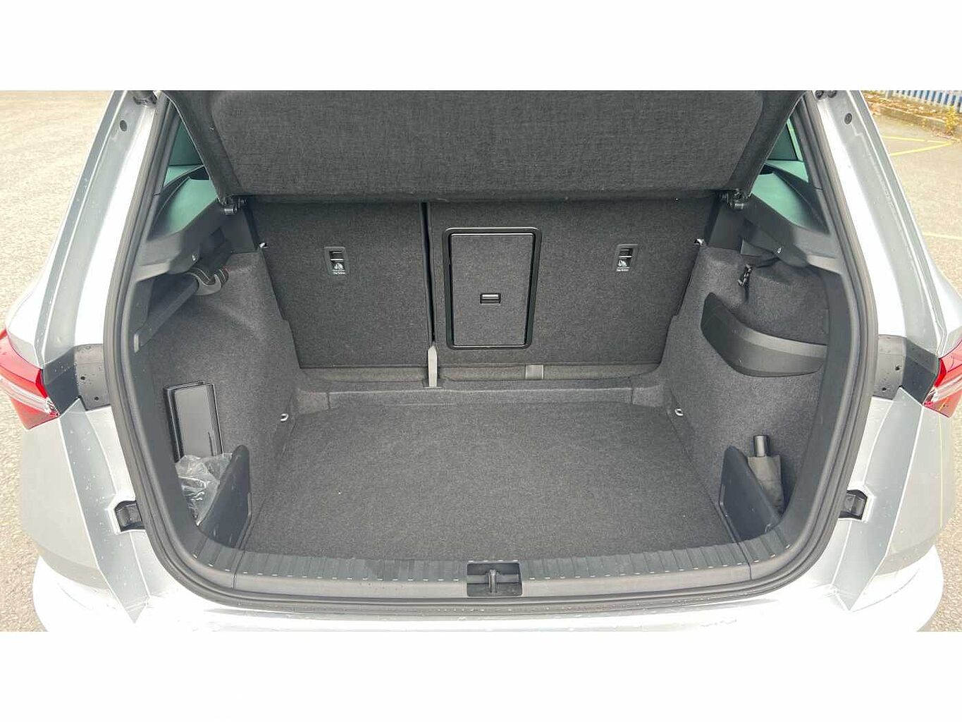 SKODA Karoq SUV 1.5 TSI (150ps) SportLine ACT