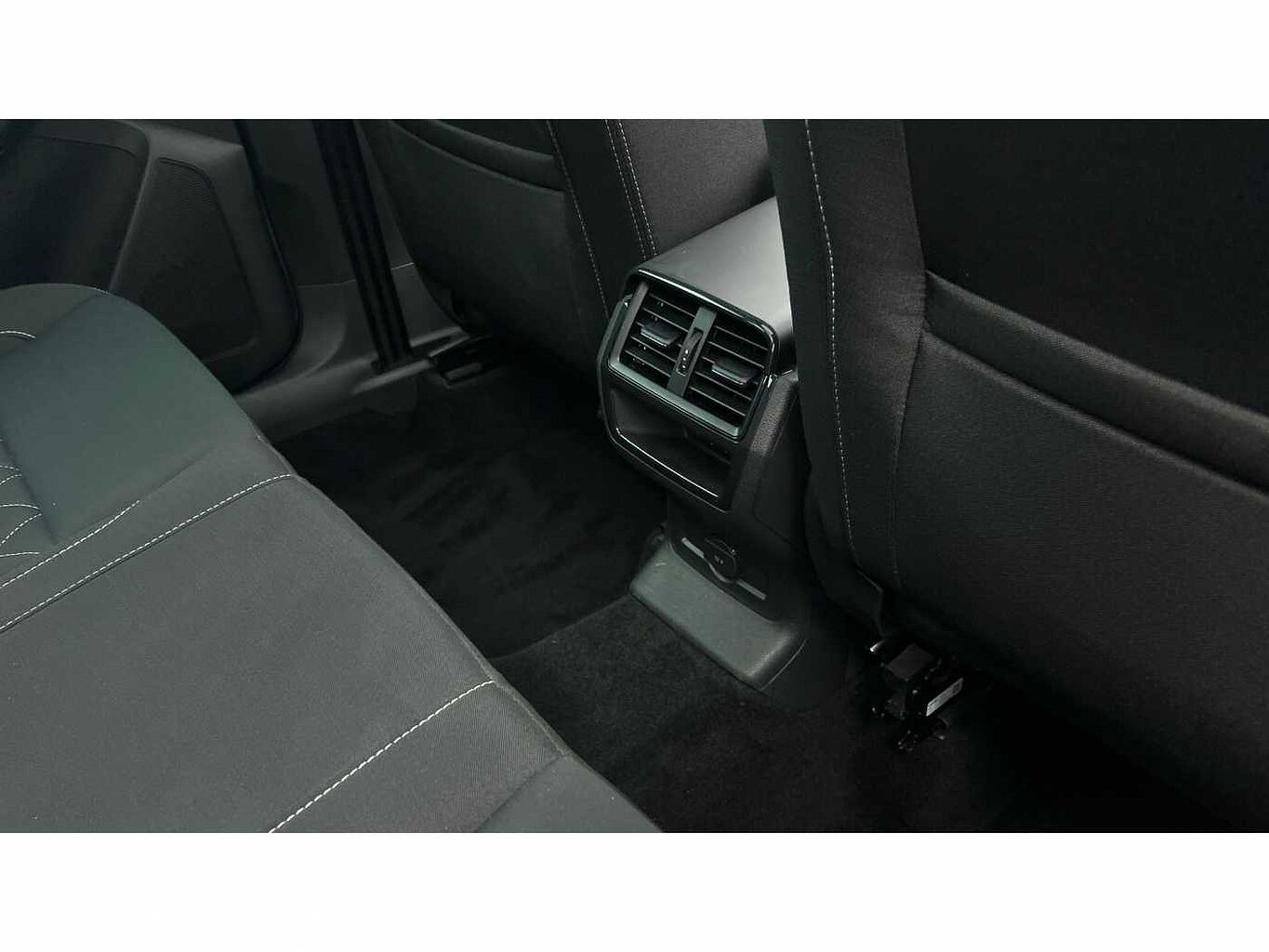 SKODA Karoq SUV 1.5 TSI (150ps) SportLine ACT