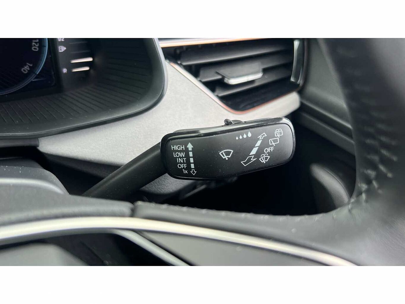 SKODA KAMIQ 1.0 TSI SE L 5dr