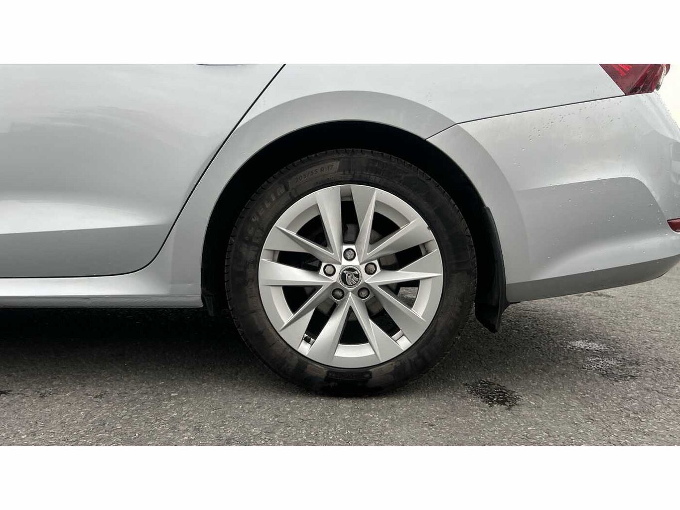 SKODA Octavia Hatchback 2.0TDI (150ps) SE L SCR DSG