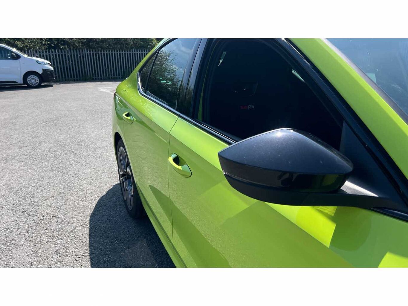 SKODA Octavia vRS Hatch (2017) 2.0 TSI vRS 245
