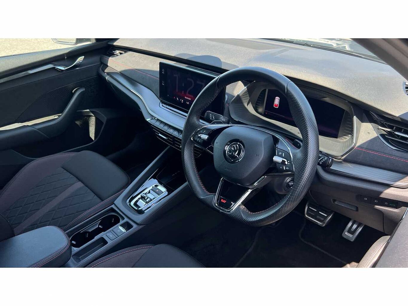 SKODA Octavia vRS Estate 1.4 TSI (150ps) vRS iV DSG