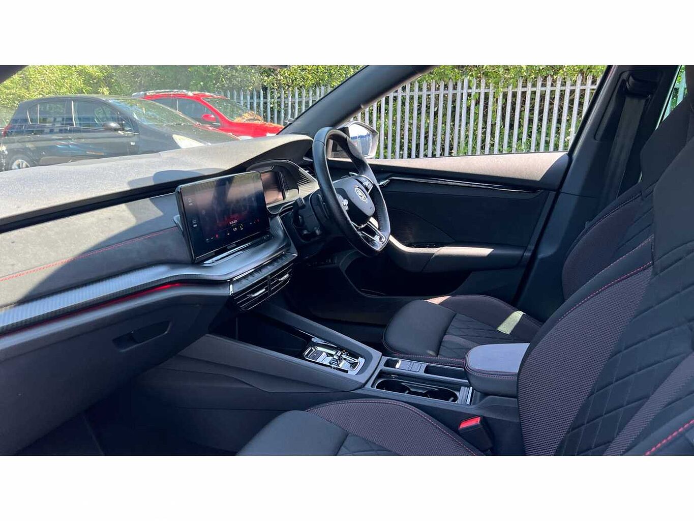 SKODA Octavia vRS Estate 1.4 TSI (150ps) vRS iV DSG