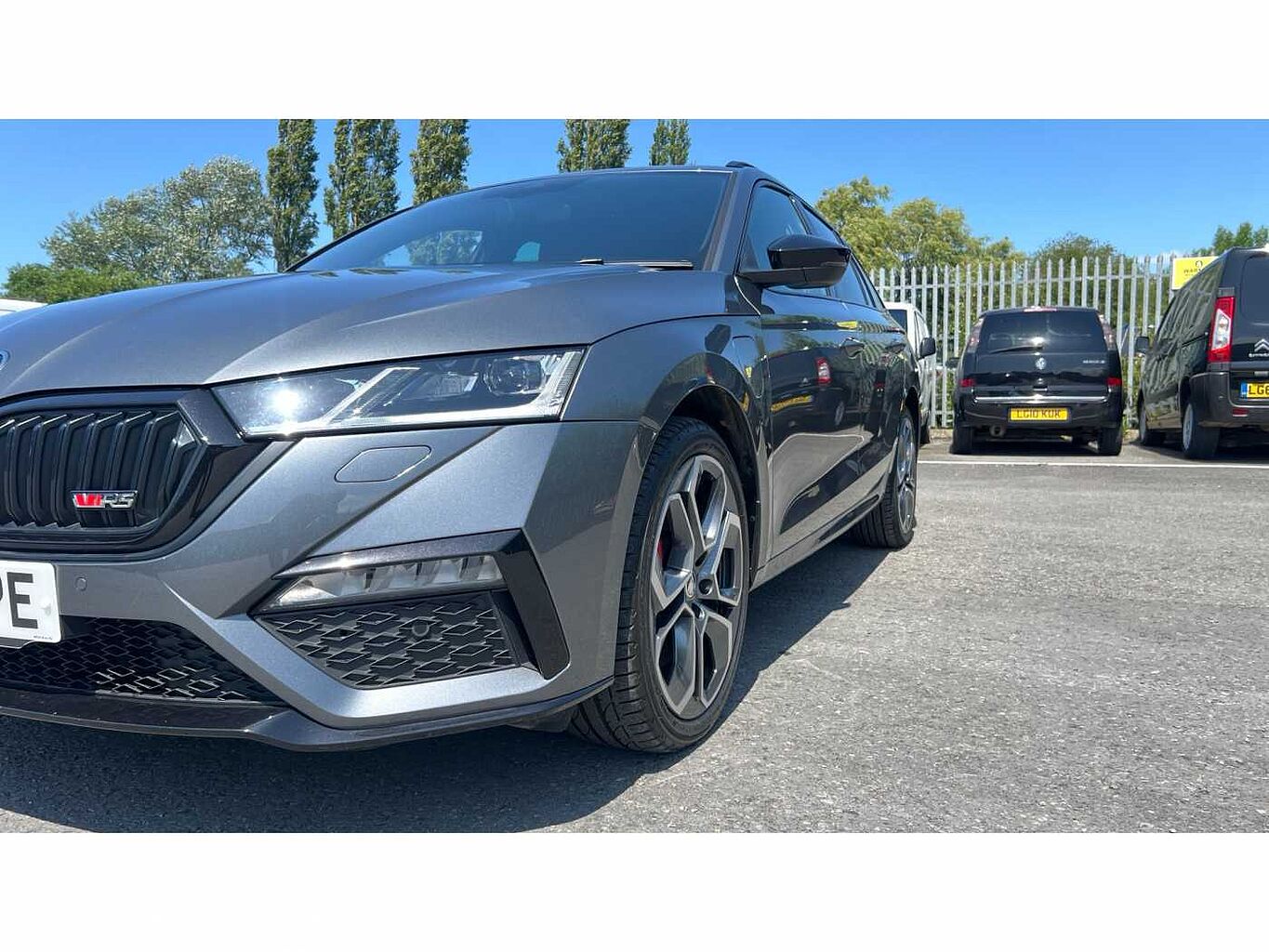 SKODA Octavia vRS Estate 1.4 TSI (150ps) vRS iV DSG